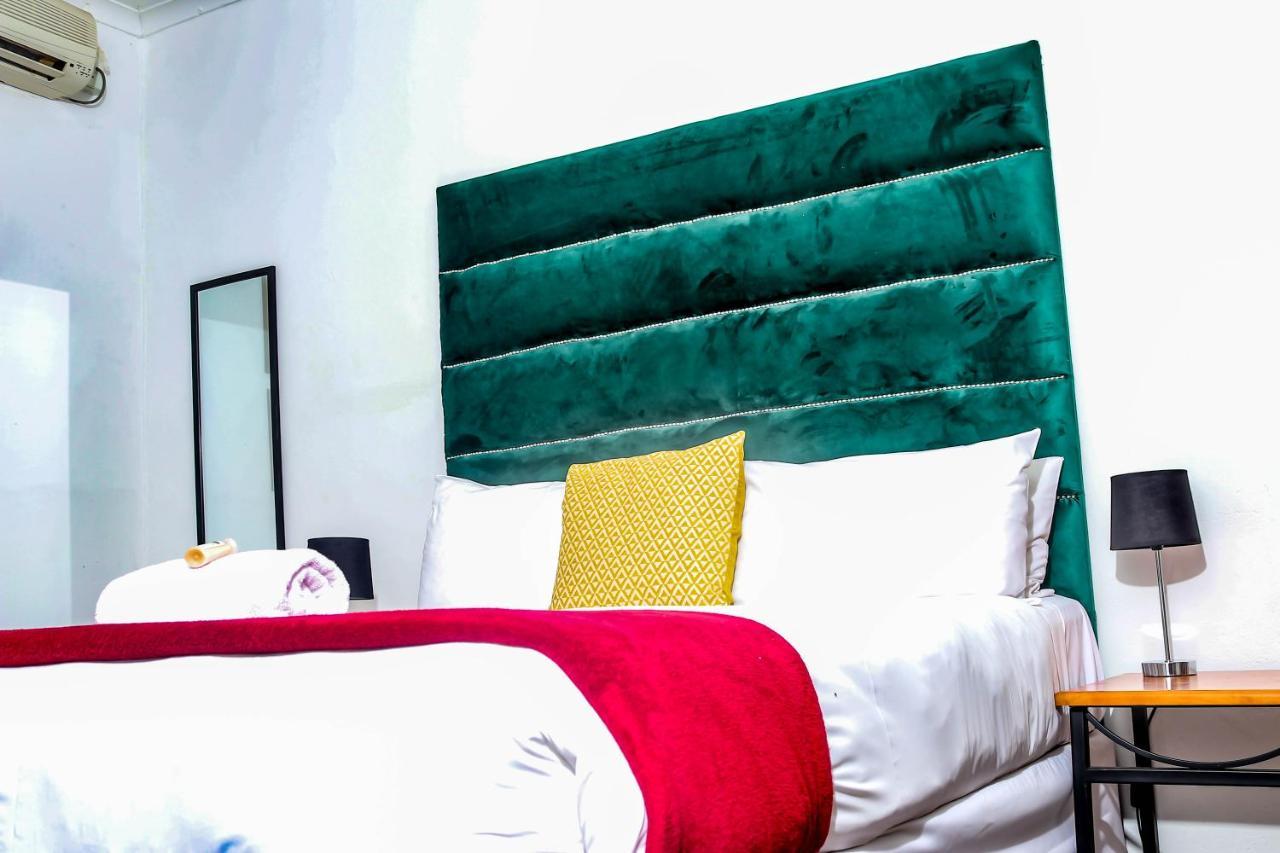 Mount Azimbo Lodge Louis Trichardt Dış mekan fotoğraf